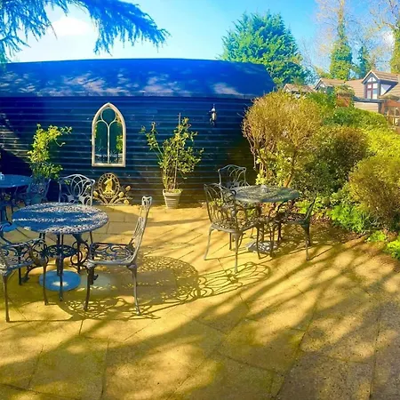 The Stanwick Hotel-3