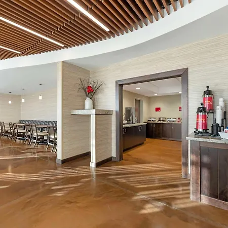 Best Western Plus Lakeview Hotel-3