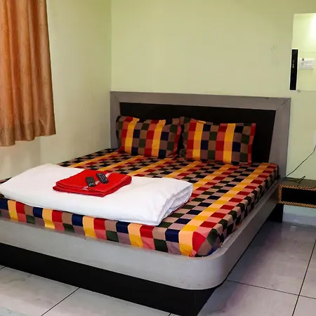 Hotel Adarsh Palace-2