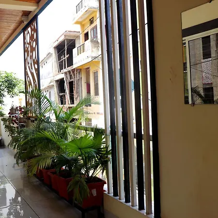 Hotel Adarsh Palace-3