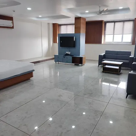 Hotel Amrutam And Guest House-3