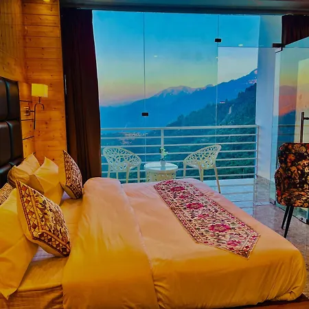 Hotel Classic Crown - #Scenic Mountain View #Open Terrace #Parking #Premium Rooms With Balcony #Guest Preferred #Best Selling Hotel In Mussoorie-3