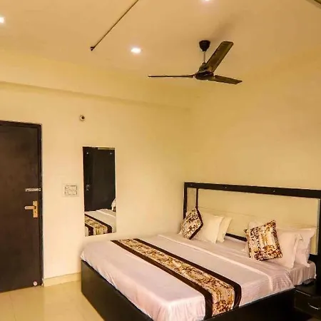 Hotel Elite Inn-3