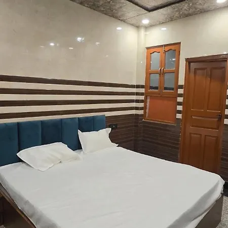Vasudev Sadan Guest House-2