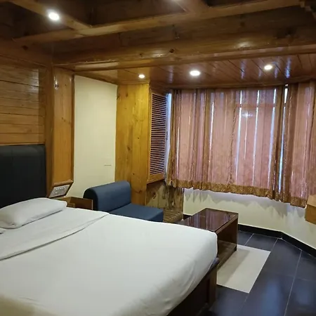 Hotel Shiv Shanthi Inn Moorthi Hospitality Ooty-3