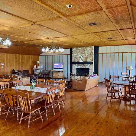 Crc Ranch Retreat-2