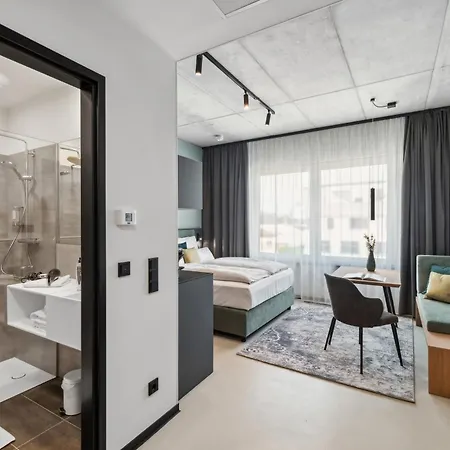 Nena Apartments Muenchen City East-2