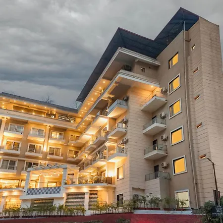 Stone Wood Hotel, Rishikesh-3