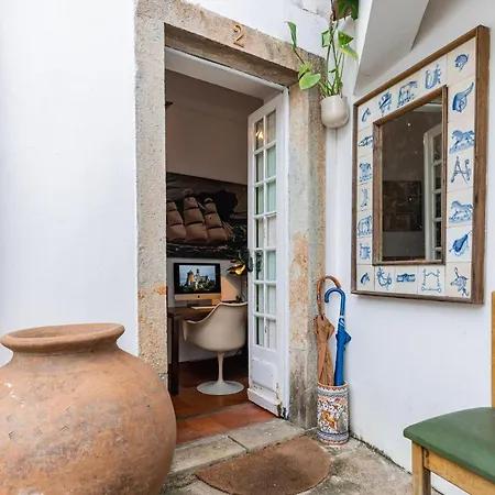 Unique Double Smart Room In 17 Century Home With Snooker, Hottub And Bbq-3