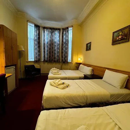 Bridge Park Hotel-3