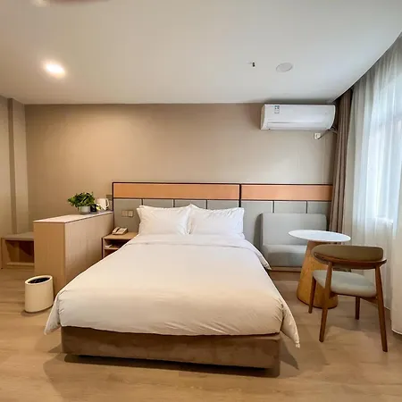 Shanghai Joyful Star Hotel-Free Shuttle Bus To Pudong Airport And Disneyland-2