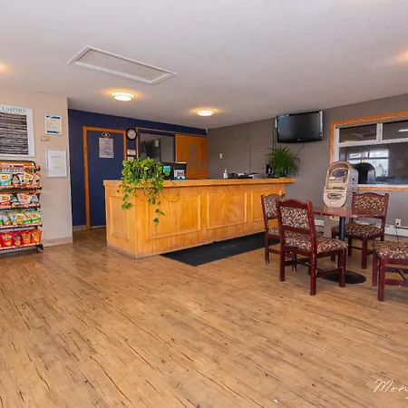 Empire Inn & Suites-3