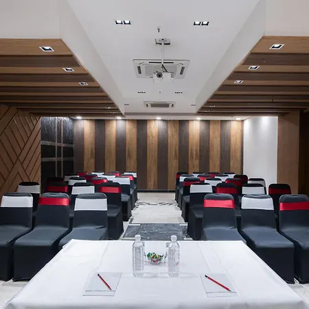 The Suncourt Hotel Yatri-2