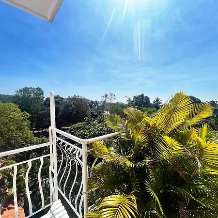 Little Garden Bungalow-3
