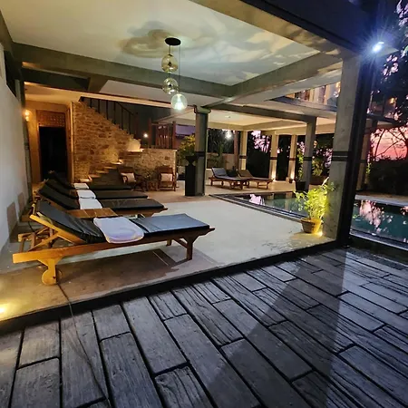 Red Sun Beach Villa Kosgoda-3