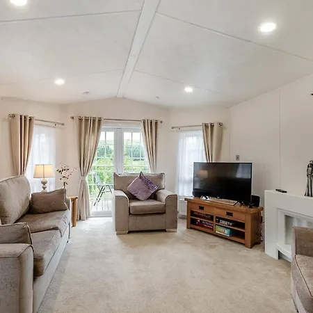 Riverview Holiday Park-2