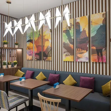 Hampton By Hilton Kuwait Salmiya-2