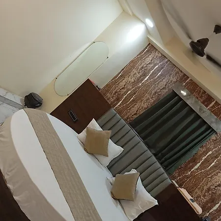 Hotel Westin Park - Chandlodiya, Sg Highway-3