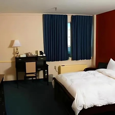 The Marlborough Hotel-2