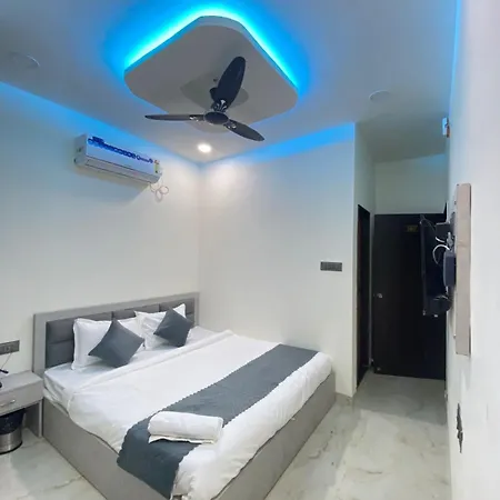 Hotel Sky City-2