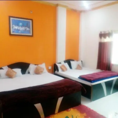 Hotel New Ashiyana Palace Near Ganga Ghat And Vishwanath Temple-2