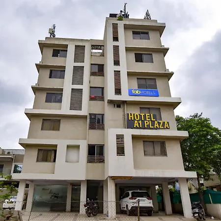Fabhotel A1 Plaza-2