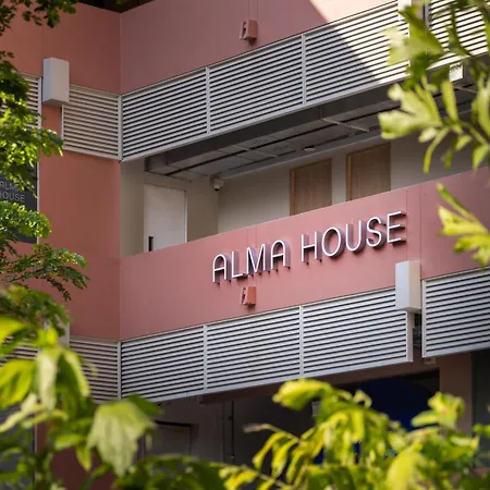 Alma House-2