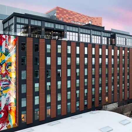 Moxy Madison Downtown-3