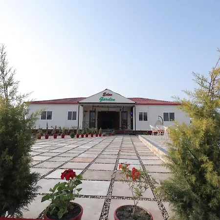 Eden Garden-3
