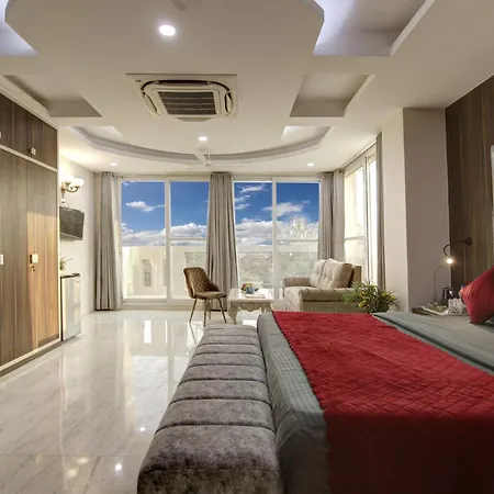 Sonesta Luxury Apartment-2