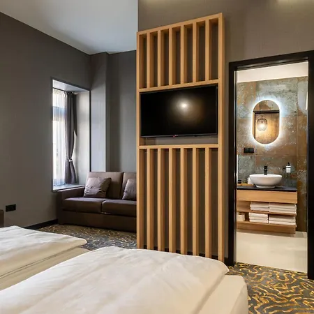 Urban Hotel-3