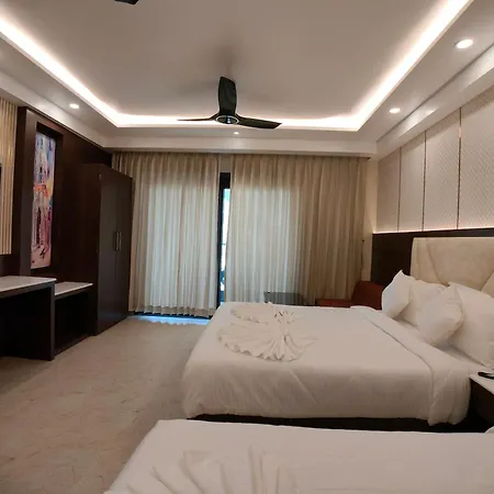 Agm Grand Hotel & Spa-3