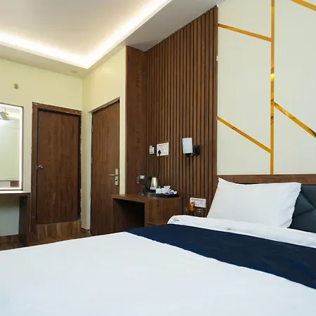 Hotel Pavitra-2