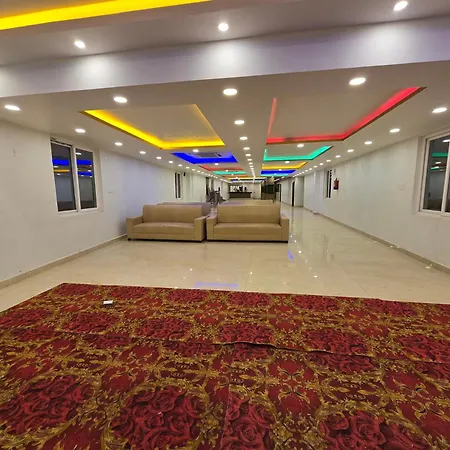 Sarojini Garden Hotel & Restaurant-2