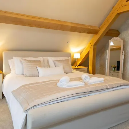 Plas Robin-3