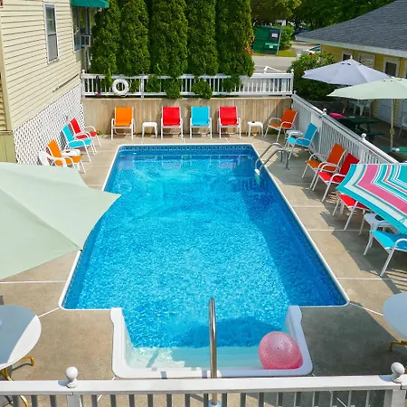 Beach Motel And Suites-2
