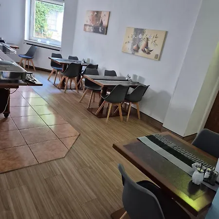 Hotel Ambassador Duesseldorf-3
