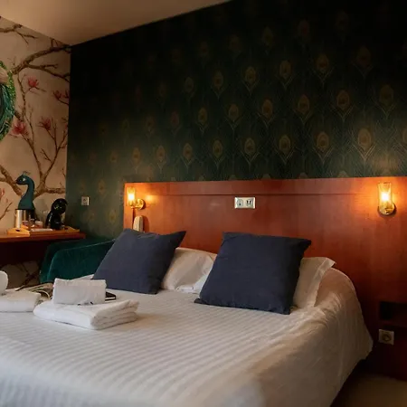 Logis Hotel La Breche - Restaurant Berthelot-3