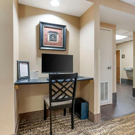 Comfort Inn Brownsville I-40-2