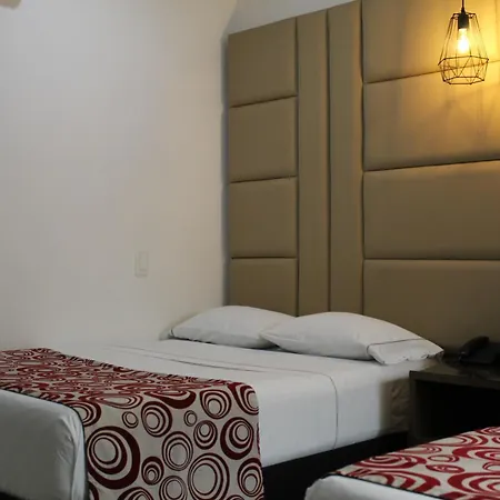 Hotel Merlott Lleras-3