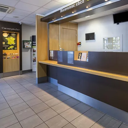 B&B Hotel Perpignan Sud Marche International-3