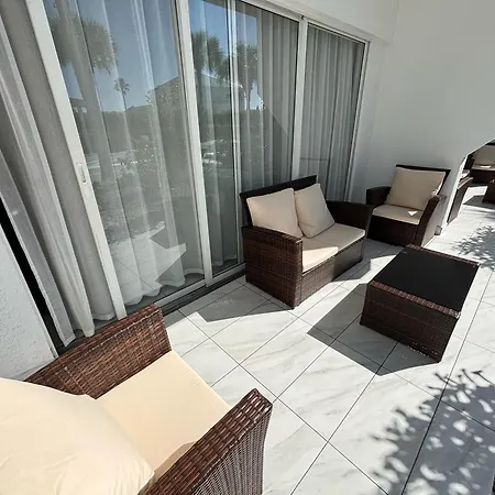 Grace Bay Suites-2