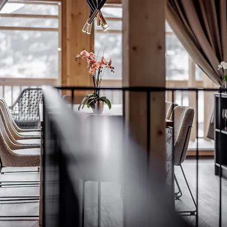 Leni Mountain Lodge Inkl Oetztal Summer Card-2