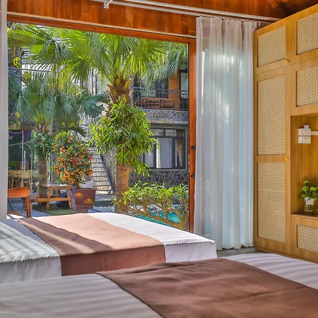 Tam Coc Serenity Hotel & Bungalow-2