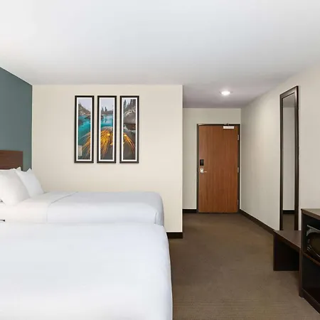 La Quinta Inn & Suites By Wyndham Wenatchee-3