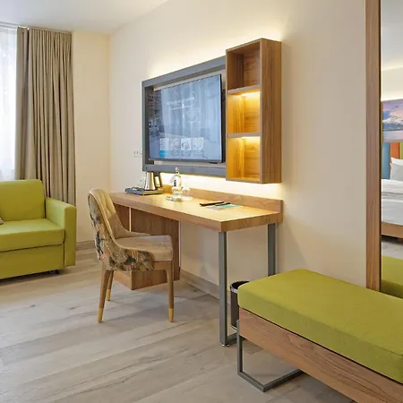 Friends Hotel Düsseldorf-Airport Ratingen-3