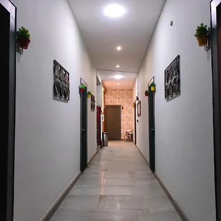 Hotel Olive Palace - Best Rated Area-3