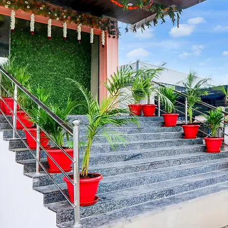 Hotel O Pr Grand-2