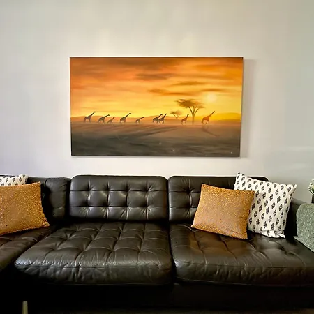 HostiGuest CoLiving León y Castillo-3