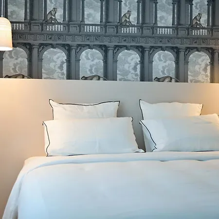 Hôtel Bellegarde by Viktor-2